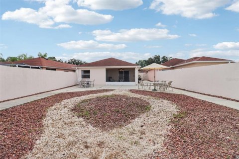 Villa ou maison à vendre à The Villages, Floride: 2 chambres, 107.4 m2 № 2091730 - photo 21