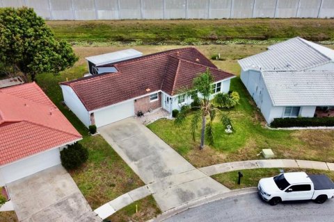 Villa ou maison à vendre à Orlando, Floride: 3 chambres, 156.08 m2 № 1689697 - photo 14