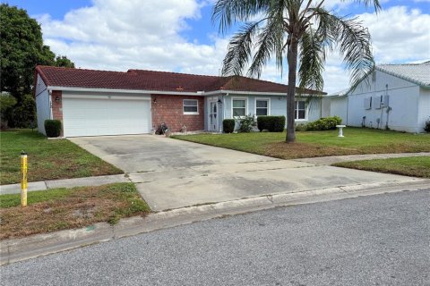 Villa ou maison à vendre à Orlando, Floride: 3 chambres, 156.08 m2 № 1689697 - photo 2