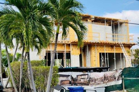 Villa ou maison à vendre à Pompano Beach, Floride: 5 chambres, 124.12 m2 № 1895915 - photo 18