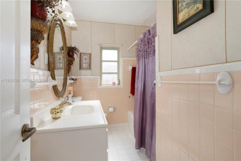 Купить виллу или дом в Майами, Флорида 3 спальни, 122.63м2, № 2006523 - фото 5