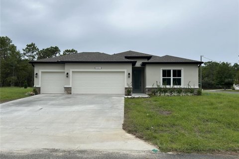House in Dunnellon, Florida 4 bedrooms, 184.88 sq.m. № 2123210