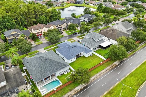 Casa en venta en Orlando, Florida, 4 dormitorios, 245.26 m2 № 1906409 - foto 13