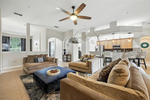 Casa en venta en Orlando, Florida, 4 dormitorios, 245.26 m2 № 1906409 - foto 23