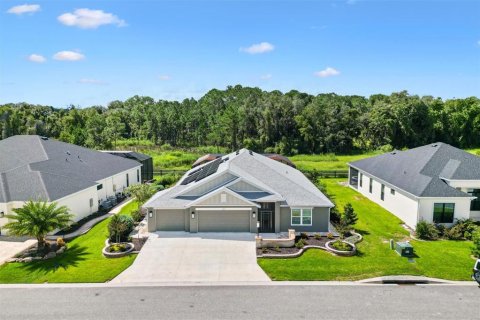 Villa ou maison à The Villages, Floride 3 chambres, 208.84 m2 № 2341795