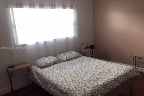 Copropriété à vendre à Miami Beach, Floride: 1 chambre, 55.93 m2 № 2046226 - photo 10