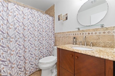 Купить кондоминиум в Майами, Флорида 3 спальни, 113.34м2, № 2013789 - фото 22