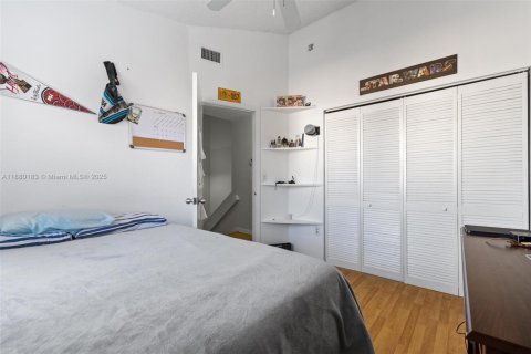 Купить кондоминиум в Майами, Флорида 3 спальни, 113.34м2, № 2013789 - фото 19