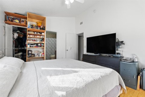 Купить кондоминиум в Майами, Флорида 3 спальни, 113.34м2, № 2013789 - фото 17