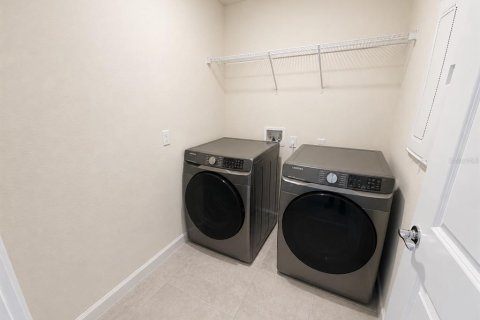 Villa ou maison à louer à Apopka, Floride: 4 chambres, 191.75 m2 № 2197189 - photo 22
