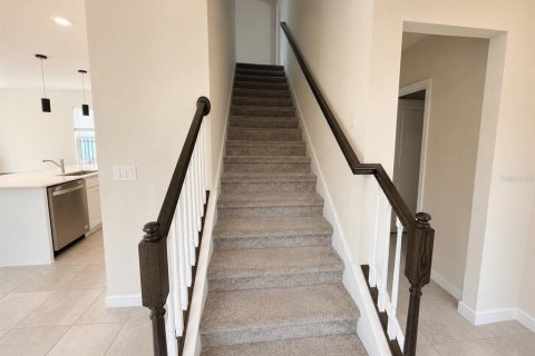 Villa ou maison à louer à Apopka, Floride: 4 chambres, 191.75 m2 № 2197189 - photo 15