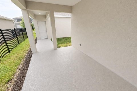Villa ou maison à louer à Apopka, Floride: 4 chambres, 191.75 m2 № 2197189 - photo 27