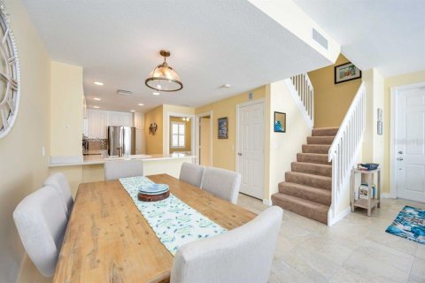 Townhouse in Sarasota, Florida 4 bedrooms, 171.5 sq.m. № 1876310 - photo 14