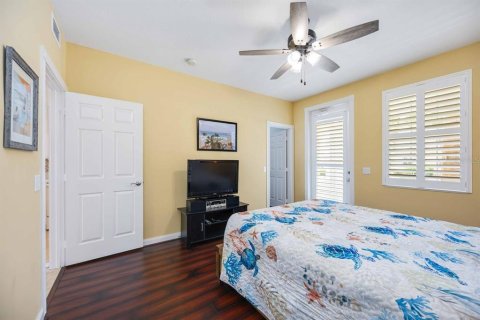 Townhouse in Sarasota, Florida 4 bedrooms, 171.5 sq.m. № 1876310 - photo 23