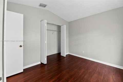 Villa ou maison à vendre à Miramar, Floride: 4 chambres, 182.55 m2 № 1925081 - photo 27