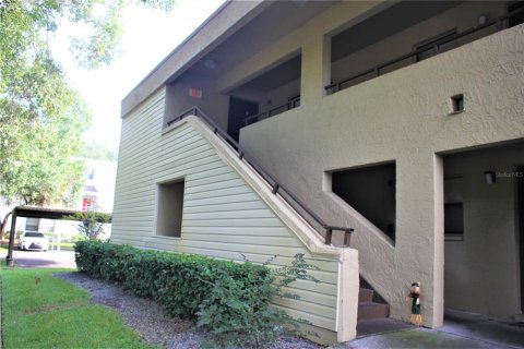 Condo in Tampa, Florida, 1 bedroom  № 1620915 - photo 2