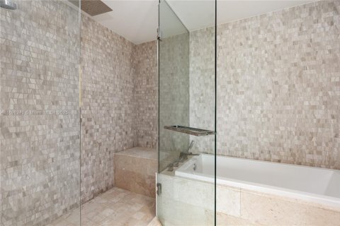 Copropriété à vendre à Miami, Floride: 1 chambre, 75.25 m2 № 1950976 - photo 26