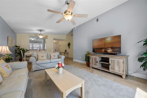House in Kissimmee, Florida 3 bedrooms, 128.39 sq.m. № 1905387 - photo 19