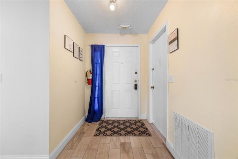House in Kissimmee, Florida 3 bedrooms, 128.39 sq.m. № 1905387 - photo 22