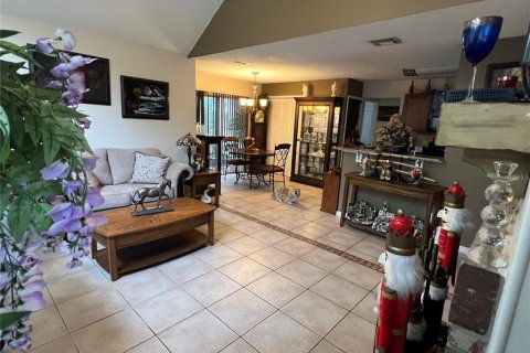 Condominio en venta en Altamonte Springs, Florida, 2 dormitorios, 92.16 m2 № 1367692 - foto 6