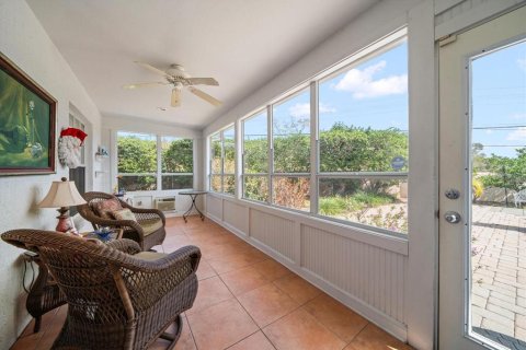 Casa en venta en Tampa, Florida, 3 dormitorios, 229.56 m2 № 1732360 - foto 18