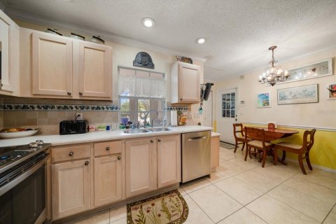 Casa en venta en Tampa, Florida, 3 dormitorios, 229.56 m2 № 1732360 - foto 4