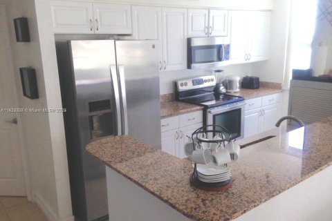 Condominio en venta en Miami, Florida, 2 dormitorios, 111.48 m2 № 1934626 - foto 4