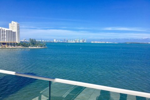 Condominio en venta en Miami, Florida, 2 dormitorios, 111.48 m2 № 1934626 - foto 11