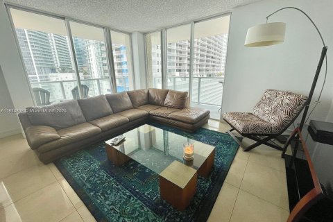 Condominio en venta en Miami, Florida, 2 dormitorios, 111.48 m2 № 1934626 - foto 1