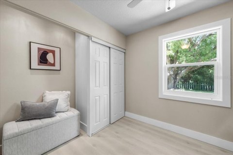 House in Clearwater, Florida 3 bedrooms, 87.7 sq.m. № 2398455 - photo 15