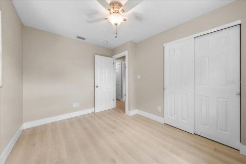 House in Clearwater, Florida 3 bedrooms, 87.7 sq.m. № 2398455 - photo 26