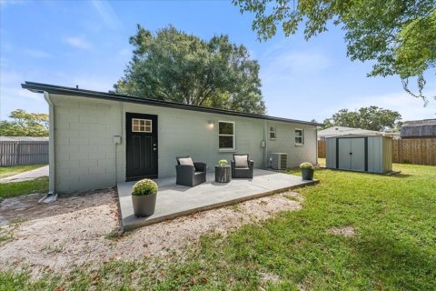 House in Clearwater, Florida 3 bedrooms, 87.7 sq.m. № 2398455 - photo 30