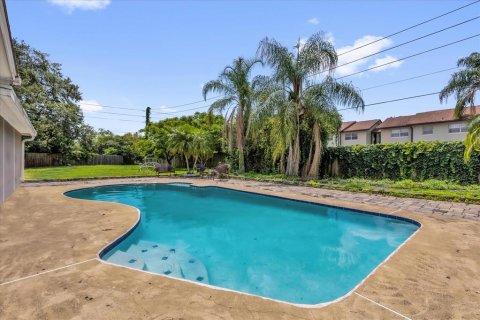 House in Winter Park, Florida 3 bedrooms, 154.59 sq.m. № 1785619 - photo 22