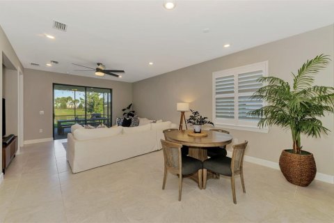 House in Nokomis, Florida 2 bedrooms, 147.16 sq.m. № 1879556 - photo 16