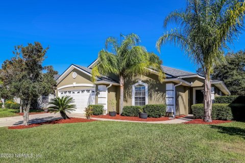 House in Saint Augustine, Florida 4 bedrooms, 170.94 sq.m. № 817919 - photo 1