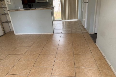 Villa ou maison à louer à Tampa, Floride: 3 chambres, 84.73 m2 № 2386037 - photo 7