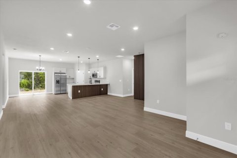 House in Ocala, Florida 4 bedrooms, 173.26 sq.m. № 1843879 - photo 4