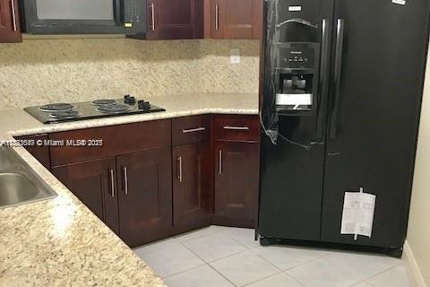 Copropriété à louer à Miami, Floride: 2 chambres, 92.9 m2 № 1929844 - photo 2