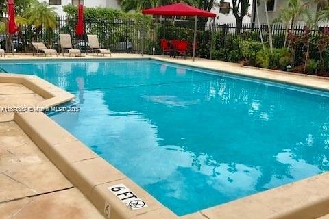 Copropriété à louer à Miami, Floride: 2 chambres, 92.9 m2 № 1929844 - photo 10