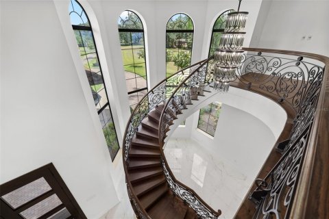 House in Brandon, Florida 6 bedrooms, 880.16 sq.m. № 2393629 - photo 15