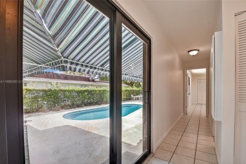 Casa en venta en Lake Worth, Florida, 3 dormitorios, 146.32 m2 № 1941459 - foto 21