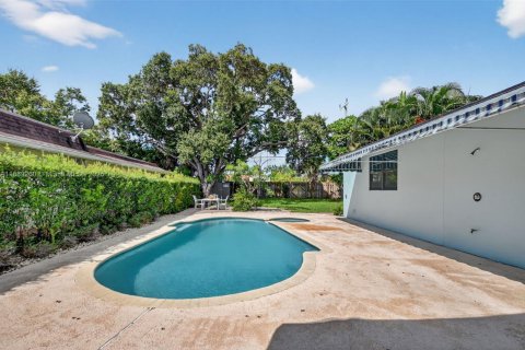 Casa en venta en Lake Worth, Florida, 3 dormitorios, 146.32 m2 № 1941459 - foto 24