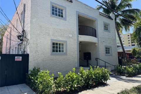 Immobilier commercial à vendre à Miami, Floride № 2075474 - photo 2