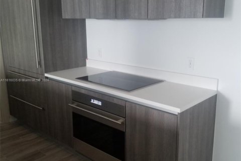 Купить кондоминиум в Майами, Флорида 2 спальни, 116.41м2, № 2053652 - фото 4