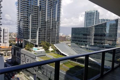 Купить кондоминиум в Майами, Флорида 2 спальни, 116.41м2, № 2053652 - фото 12