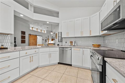 House in Alachua, Florida 3 bedrooms, 138.05 sq.m. № 1679068 - photo 2