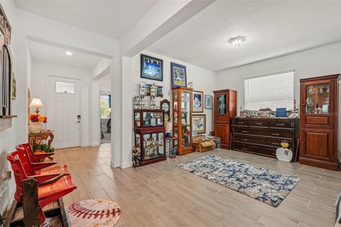 Casa en venta en Land O' Lakes, Florida, 2 dormitorios, 182 m2 № 2216604 - foto 3