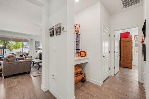 Casa en venta en Land O' Lakes, Florida, 2 dormitorios, 182 m2 № 2216604 - foto 15