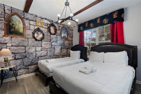 Casa en alquiler en Kissimmee, Florida, 6 dormitorios, 261.24 m2 № 1840693 - foto 24