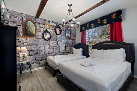 Casa en alquiler en Kissimmee, Florida, 6 dormitorios, 261.24 m2 № 1840693 - foto 23